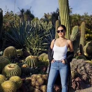 Meet your Posher, Lia